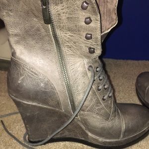 Gray platform Vince camuto heels